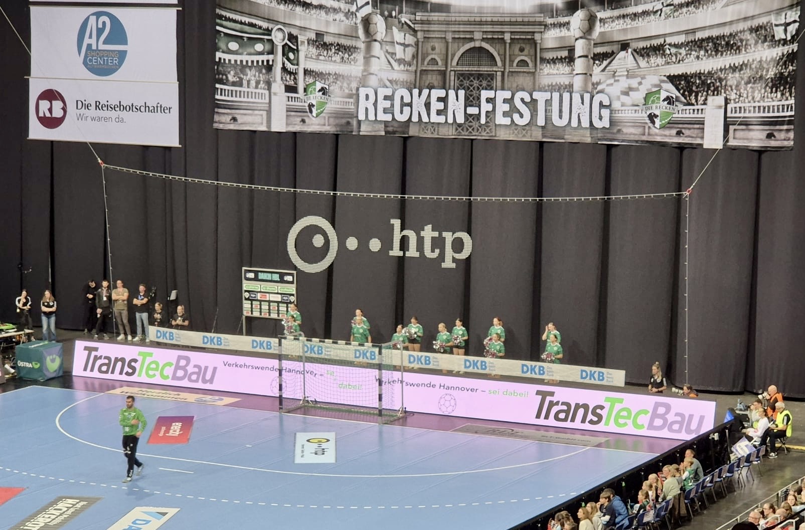 TransTecBau erlebte mit großer Begeisterung das mitreißende Saisonfinale der Recken – ein Spiel voller Spannung und Emotionen.